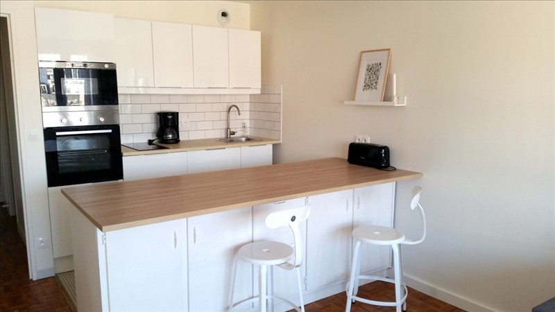 Appartement à louer, 1 pièces, 34 m², Puteaux