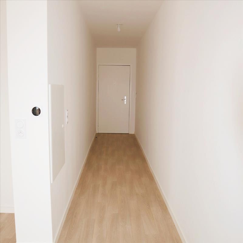 Appartement - 4ème étage - 44,34 m2 - 2 pièces - Non Meublé - Photo 4