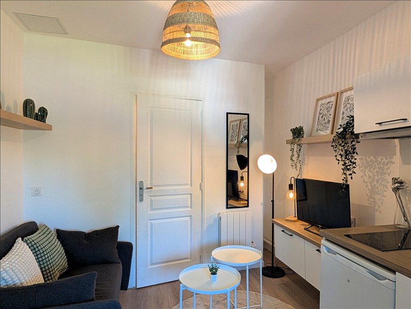 Appartement - 1er étage - 13,18 m2 - 1 pièce - Meublé - Photo 3