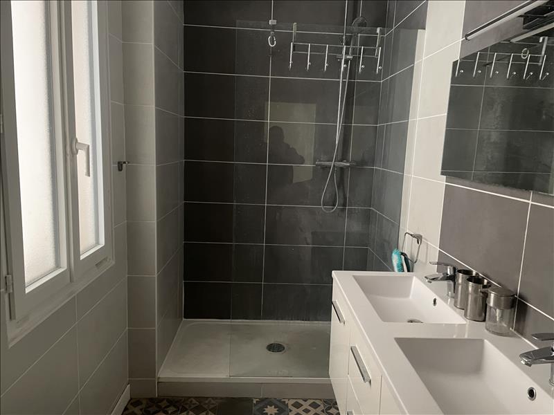 Appartement - 2ème étage - 75,23 m2 - 3 pièces - Meublé - Photo 5