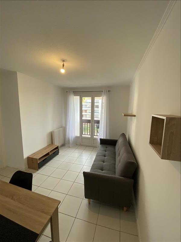 Appartement - 3ème étage - 34.83 m2 - 2 pièces - Meublé - Photo 3