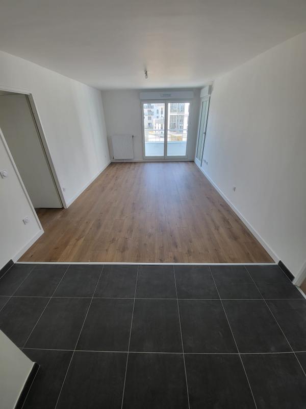 Appartement - 3ème étage - 60,60 m2 - 3 pièces - Meublé - Photo 3