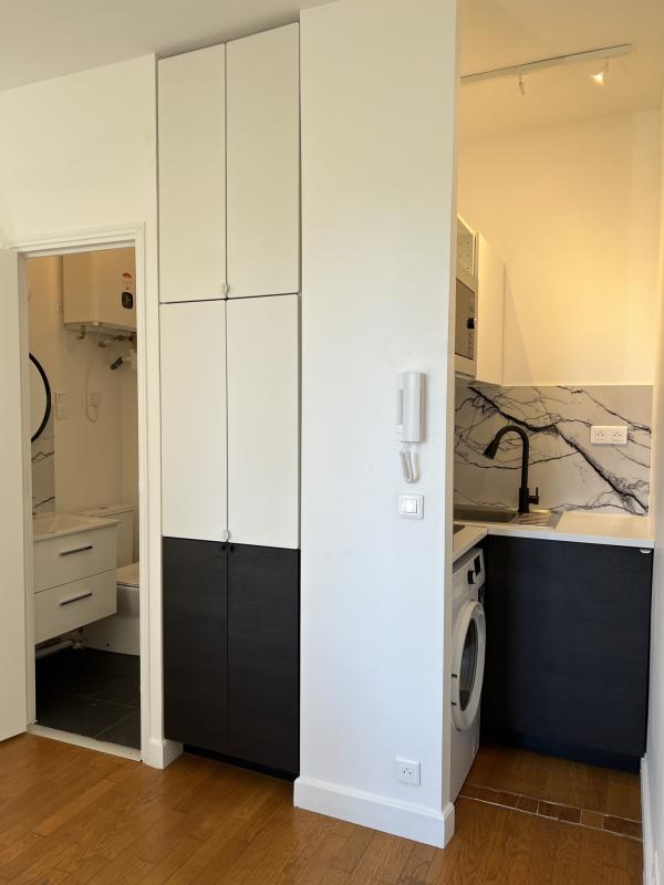 Appartement - 1er étage - 13,70 m2 - 1 pièce - Meublé - Photo 3