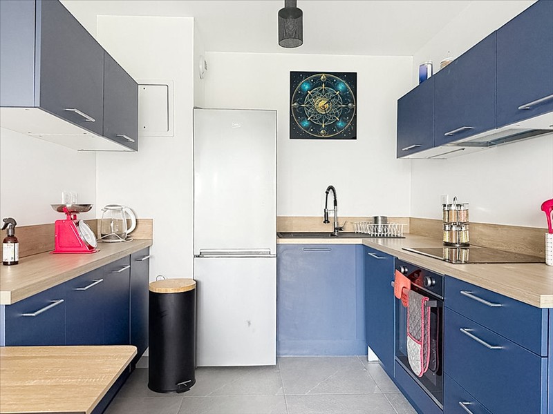 Appartement - 1er étage - 42 m2 - 2 pièces - Meublé - Photo 4