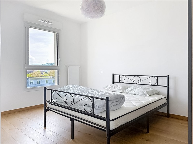 Appartement - 1er étage - 42 m2 - 2 pièces - Meublé - Photo 5
