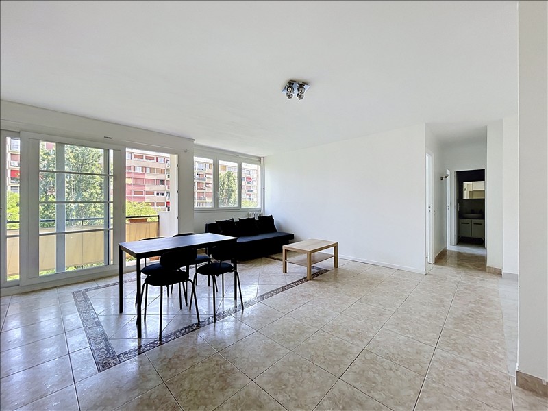 Appartement - 5ème étage - 61,84 m2 - 3 pièces - Meublé - Photo 2
