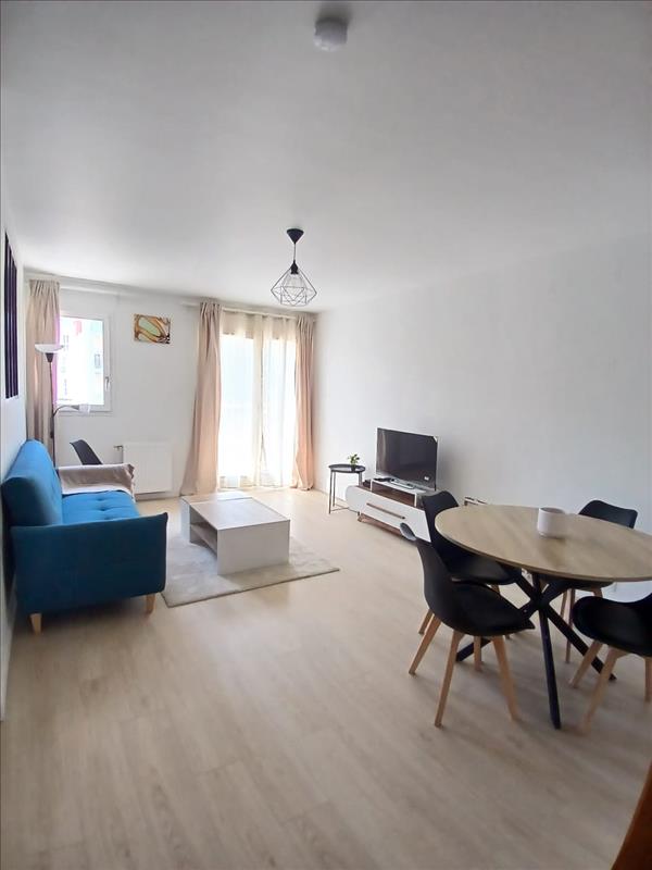 Appartement - 3ème étage - 78,88 m2 - 4 pièces - Meublé - Photo 2