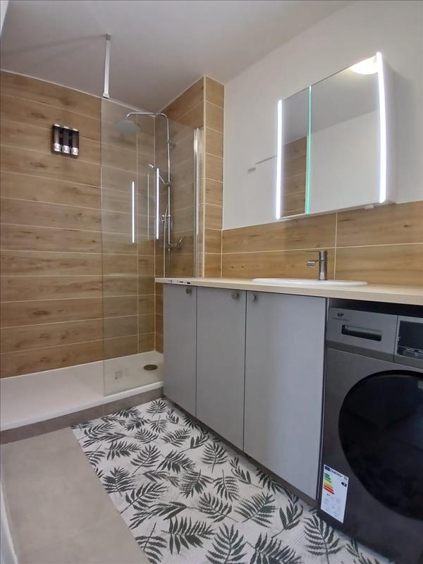 Appartement - 3ème étage - 78,88 m2 - 4 pièces - Meublé - Photo 4