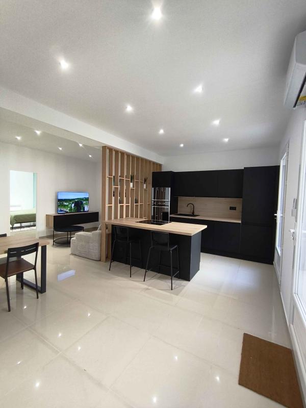Appartement - 1er étage - 71,75 m2 - 3 pièces - Meublé - Photo 3