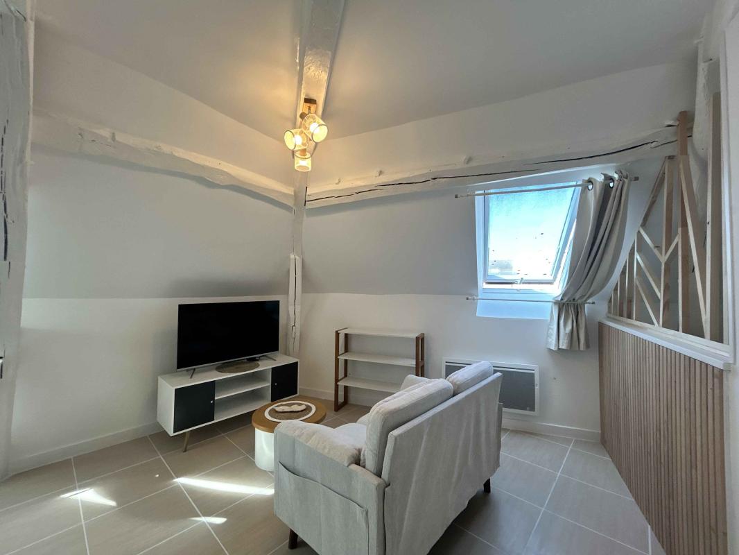 Appartement à louer, 1 pièces, 23 m², Meaux