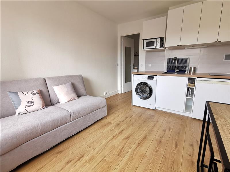 Appartement - 3ème étage - 18,53 m2 - 1 pièce - Meublé - Photo 2