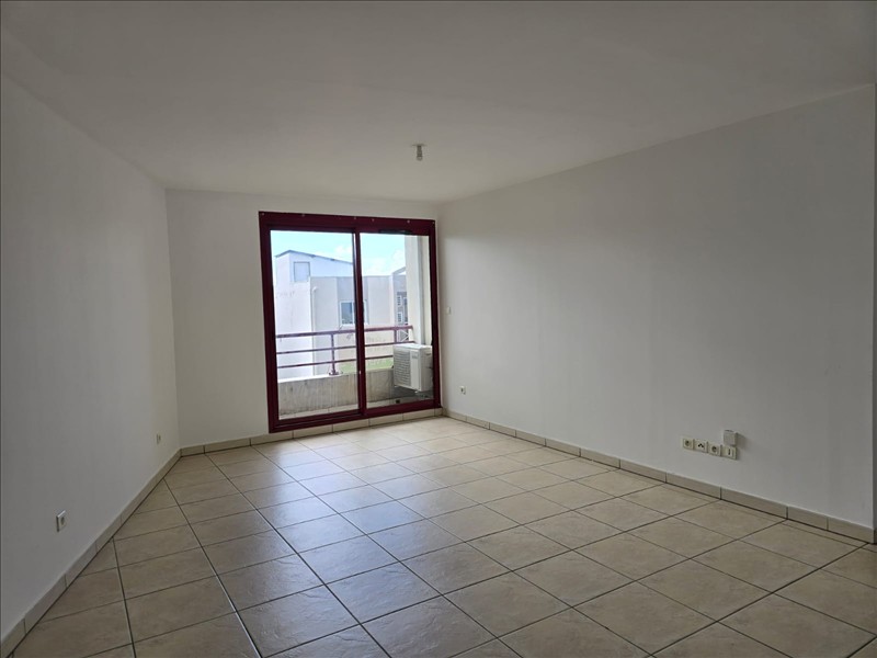 Appartement à louer, 3 pièces, 56 m², 97400 Saint Denis