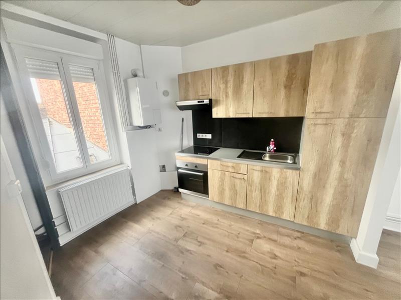 Appartement - 1er étage - 61 m2 - 3 pièces - Meublé - Photo 2
