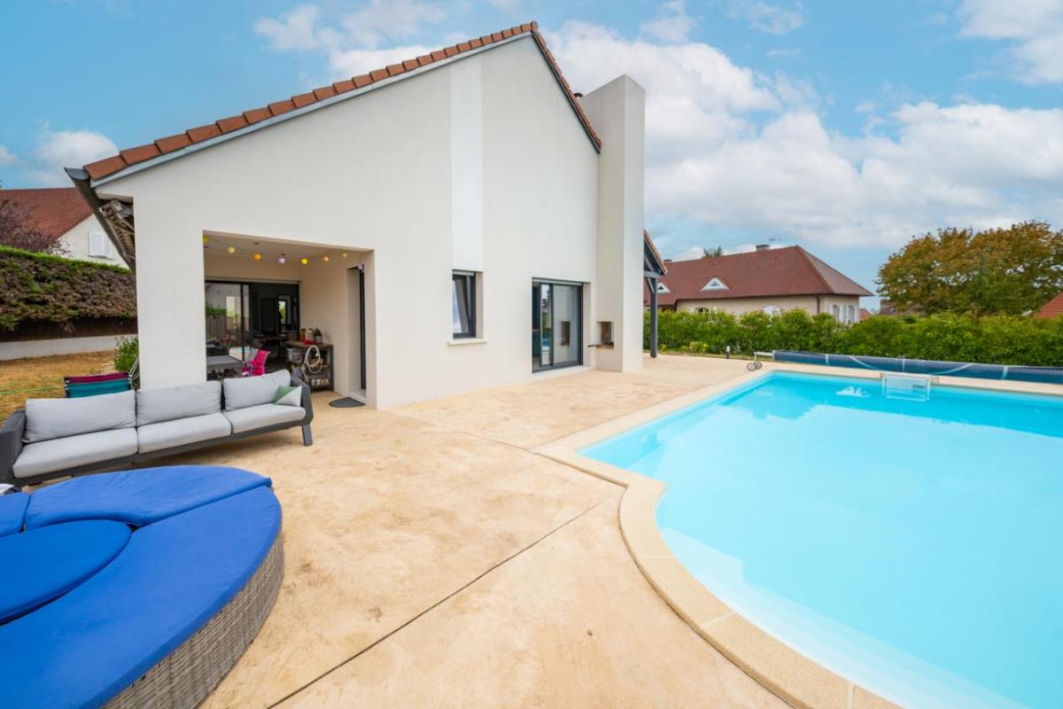 Maison 173m² — Daix