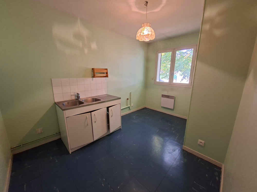 MAISON MITOYENNE 3 PIÈCES – 69 M² AVEC JARDIN DE 386 M² À VARZY