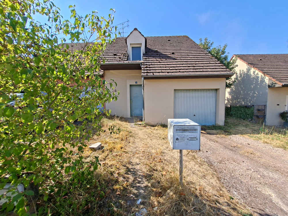 MAISON MITOYENNE 3 PIÈCES – 73 M² AVEC JARDIN DE 307 M² À VARZY