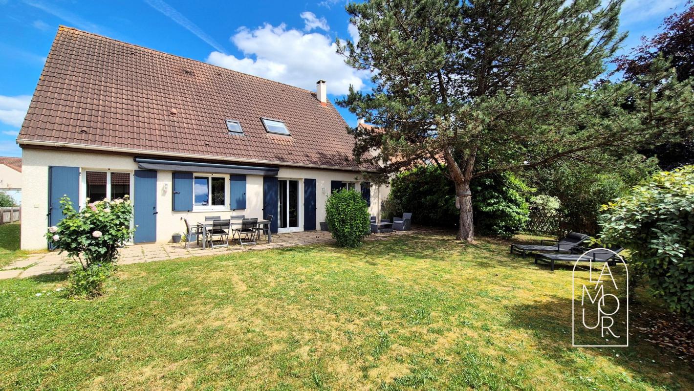 Belle maison familiale à COUTERNON