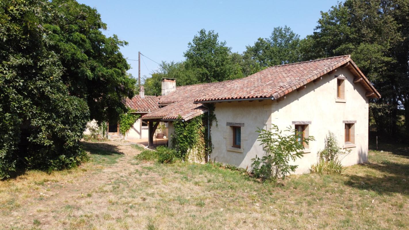 Rare ! Maison de 110m² sans aucun voisin ni nuisance à 20 minutes de Périgueux
