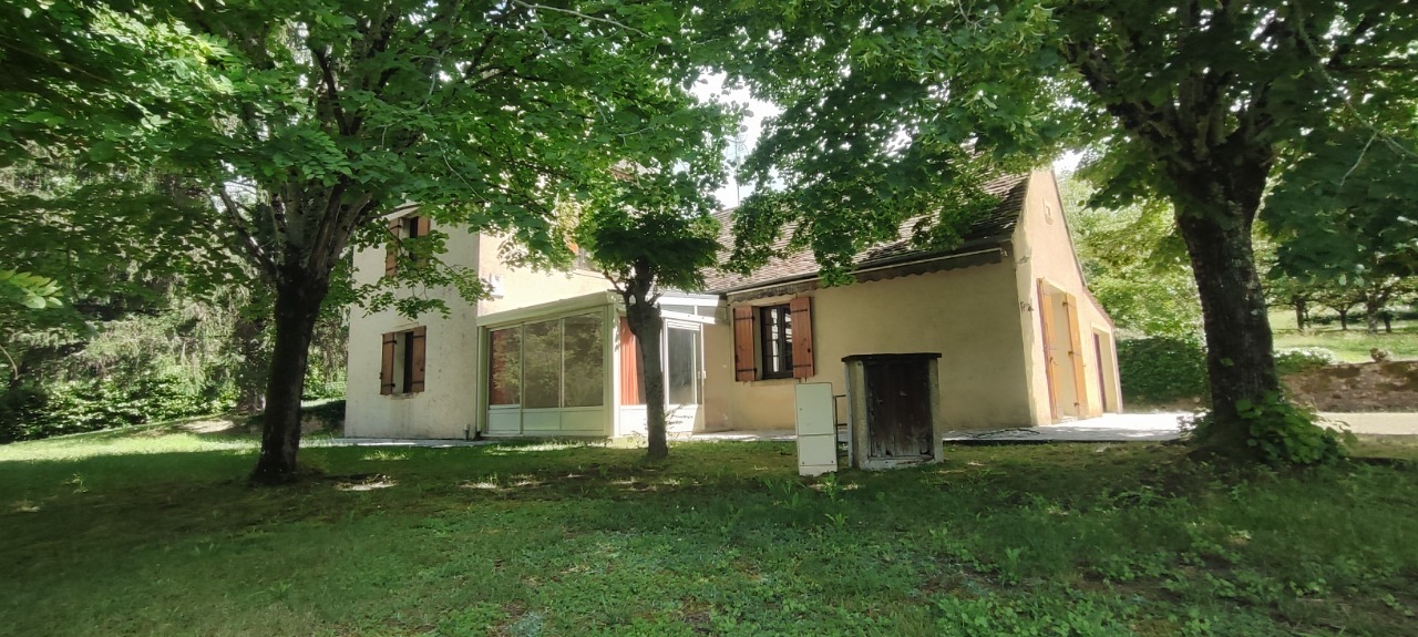 Périgord Noir à 10 mn de Lalinde, jolie Périgourdine de 97 m² ha