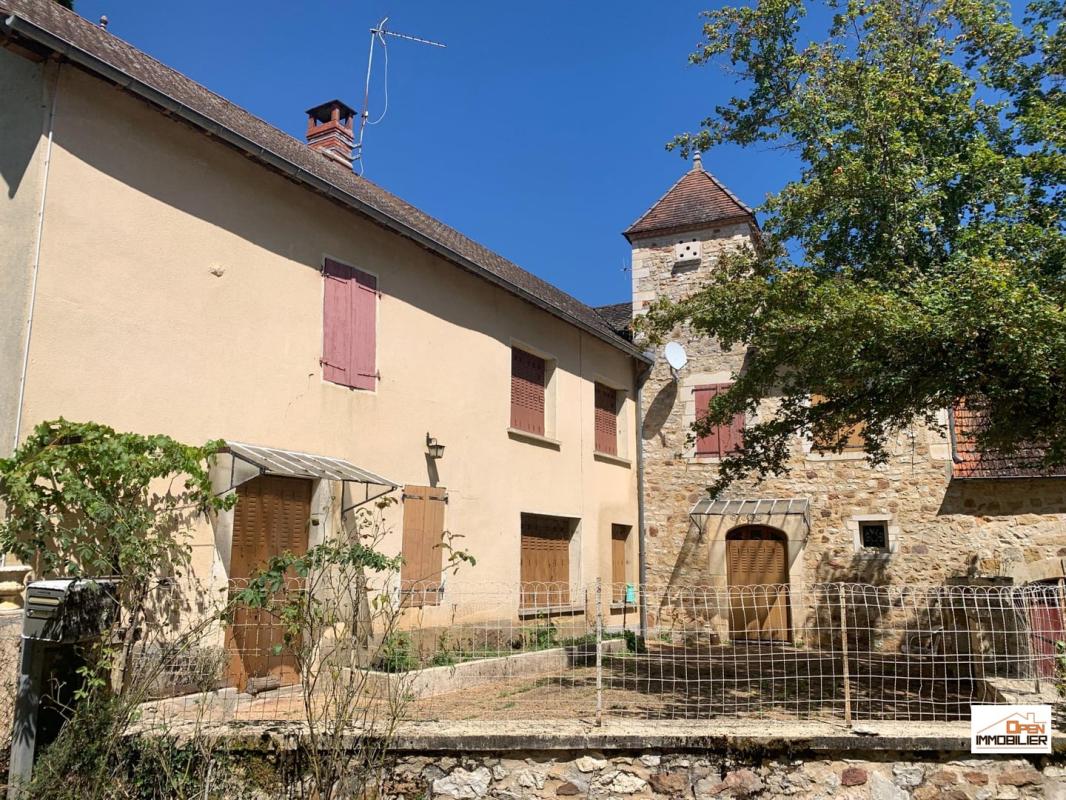 Maisons avec four à pain et terrains