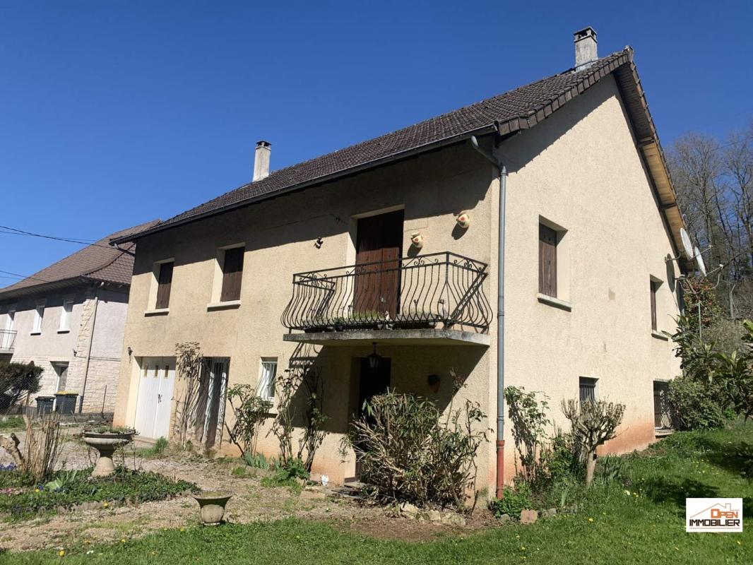 Maison avec jardin