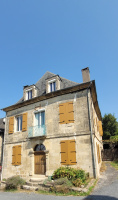 Coup de coeur pour maison de bourg 1814 avec jardin
