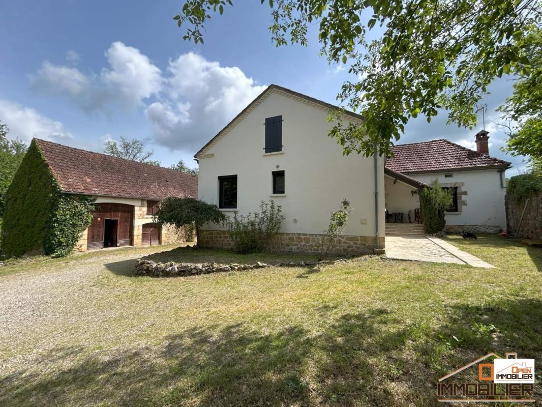 Maison en pierre-161m²-Grange-Terrain 14 960m²
