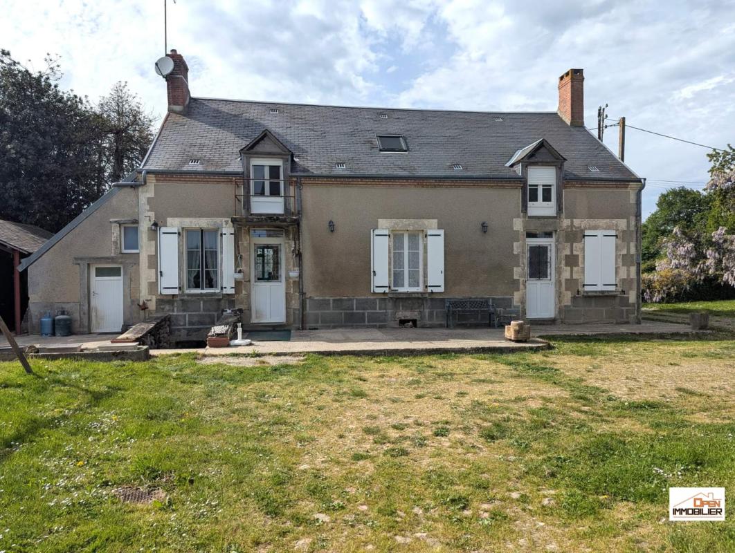 Maison de campagne avec grange à porteau sur 1ha5 !