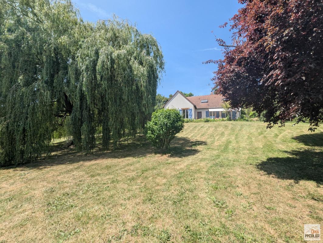 Maison de campagne sur parc arboré !