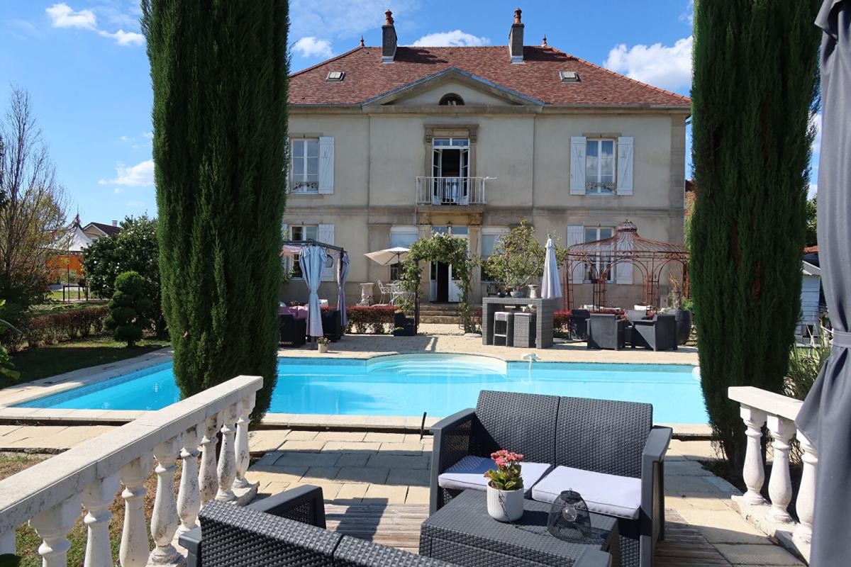 Maison à vendre, 10 pièces, 300 m², Chemaudin Et Vaux