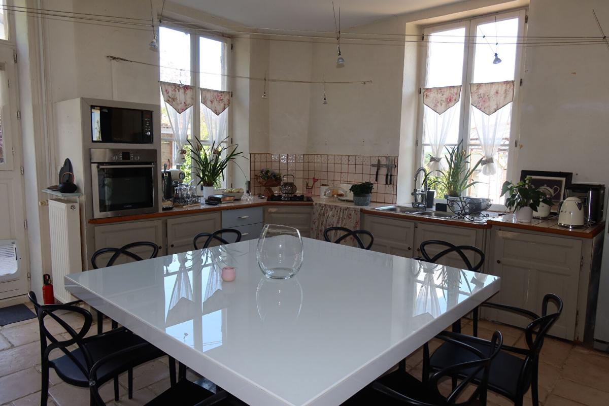 Maison de maître Besancon 10 pièce(s) 300 m2 - Photo 5