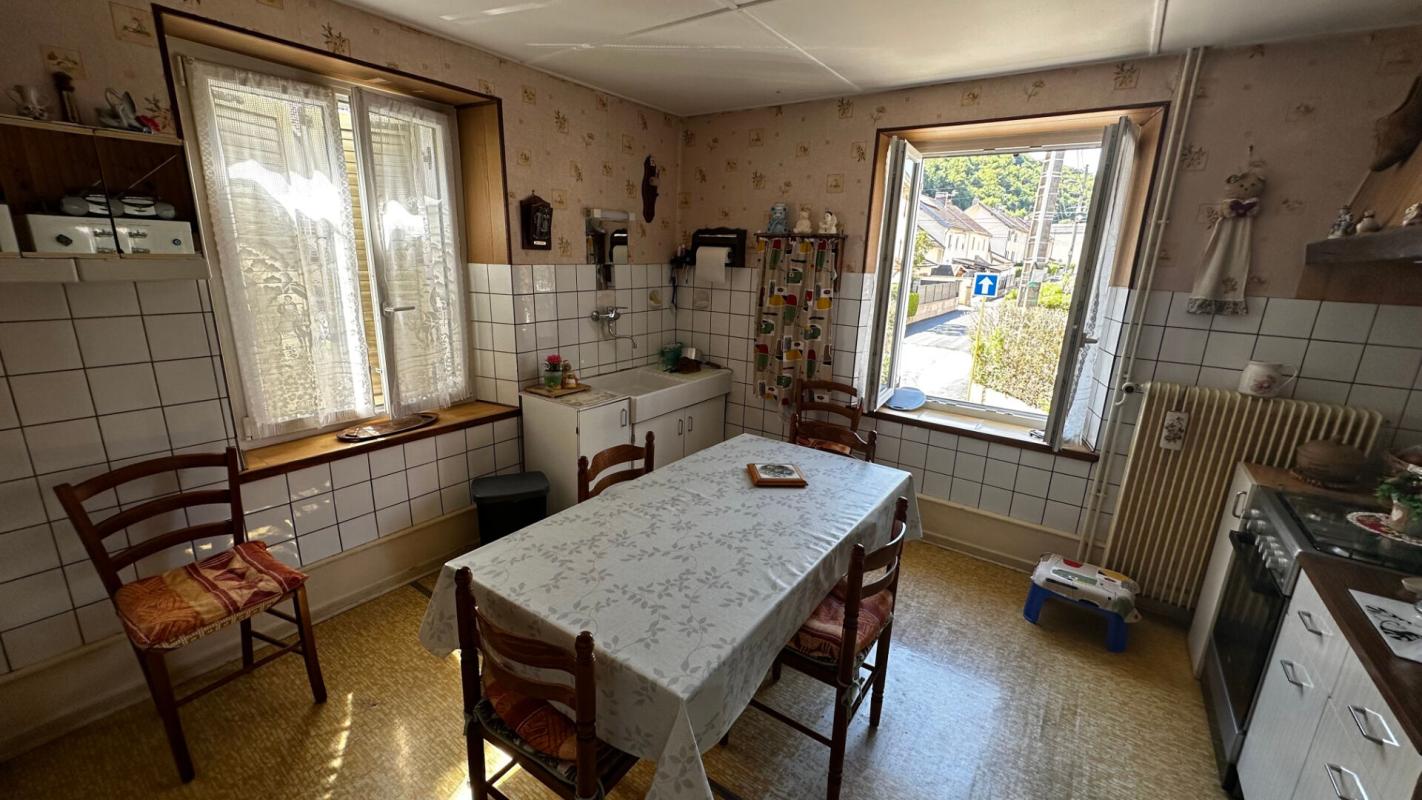 Maison mitoyenne à Valentigney 6 pièce(s) 100 m2, terrain 270 m², 4 chambres - Photo 4