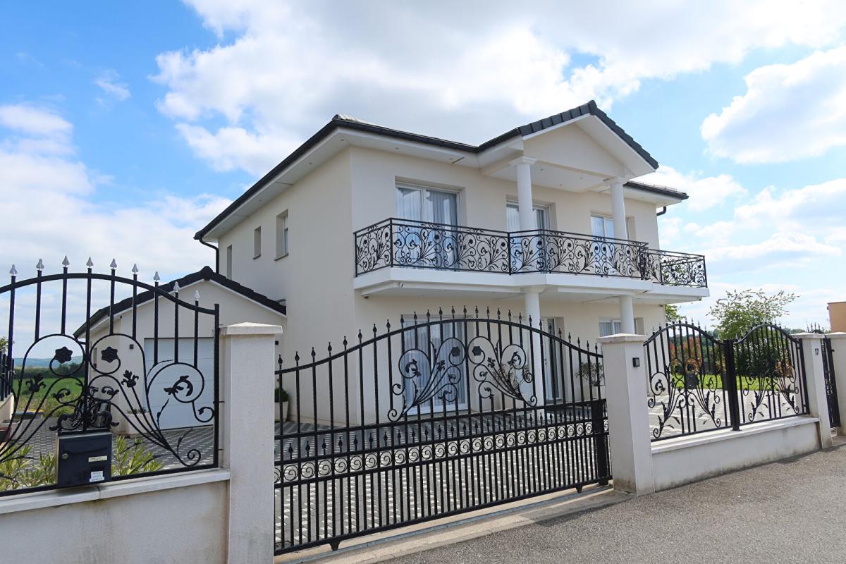 Maison à vendre, 7 pièces, 185 m², Chemaudin
