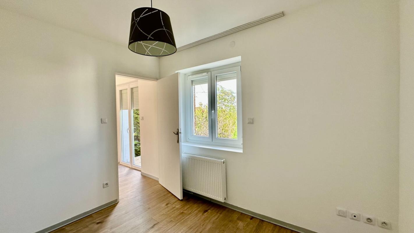Maison rénovée plain pied Exincourt 5 pièce(s) 73 m2 - Photo 5