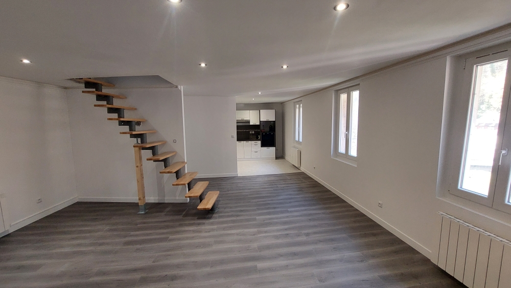 Appartement Duplex à Saint Hippolyte F3 de 89 m2, avec terrain au bord du Dessoubre - Photo 5