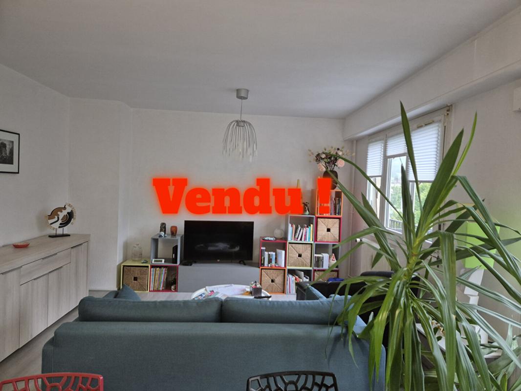 Appartement à vendre, 3 pièces, 65 m², Vesoul