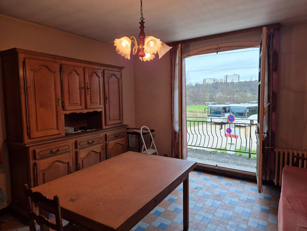Maison 155 m2 avec atelier Garage et dépendances Port sur Saône - Photo 4