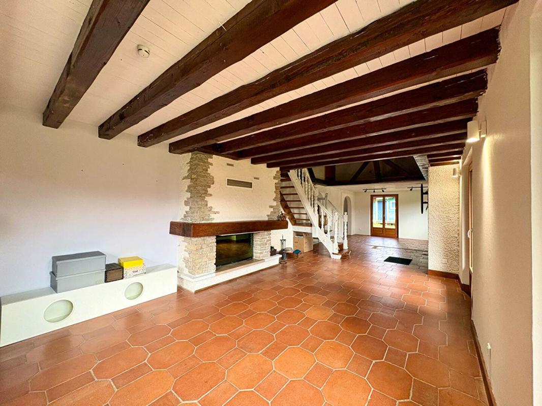 MAISON 6 PIECES 123 m² SUR TERRAIN DE 9.9 ARES 349000 EUROS - Photo 3