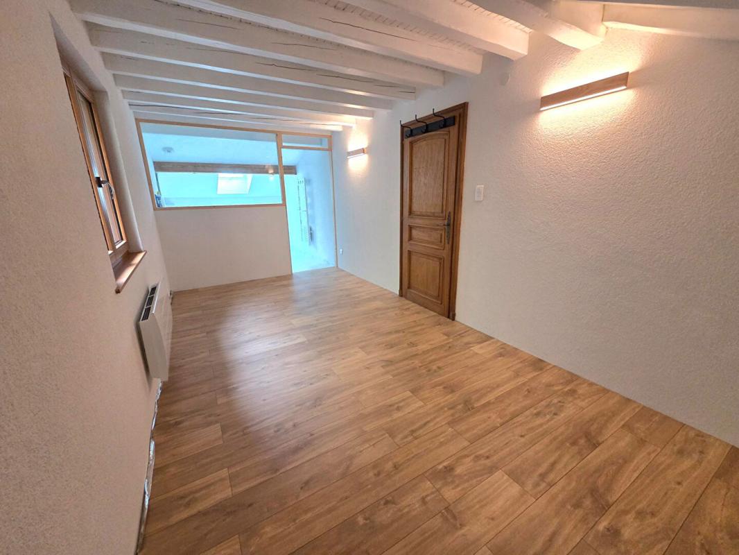 MAISON 6 PIECES 123 m² SUR TERRAIN DE 9.9 ARES 349000 EUROS - Photo 4