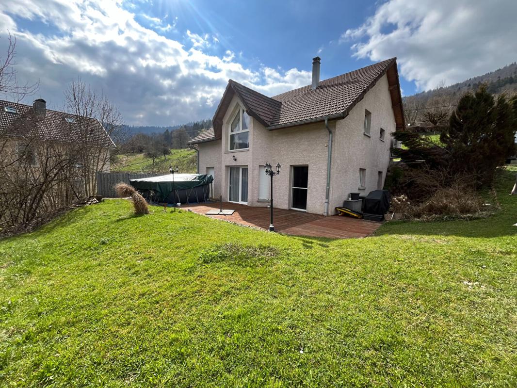 Maison à vendre, 7 pièces, 138 m², Maiche
