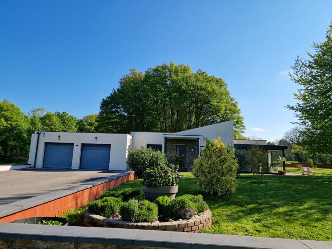 Maison à vendre, 6 pièces, 145 m², Geneuille