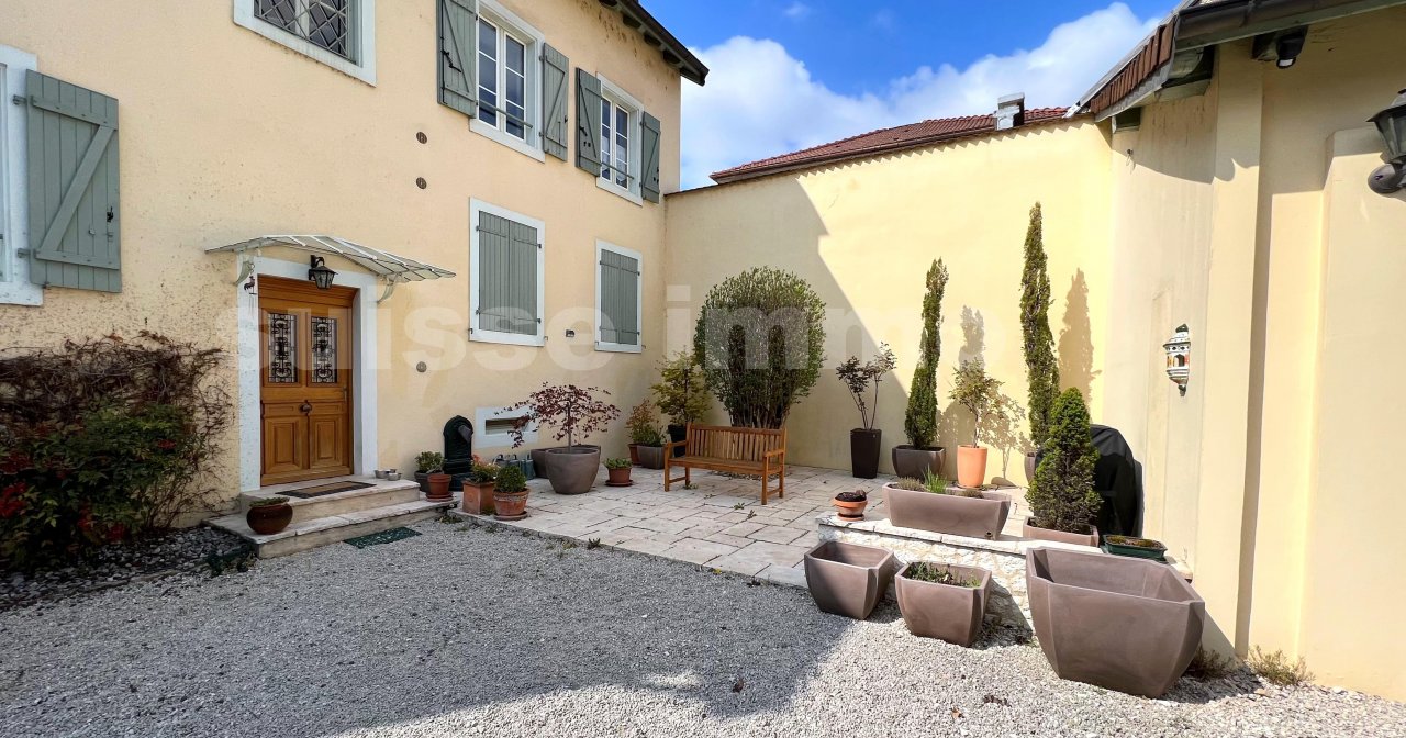 Maison à vendre, 12 pièces, 315 m², Audincourt