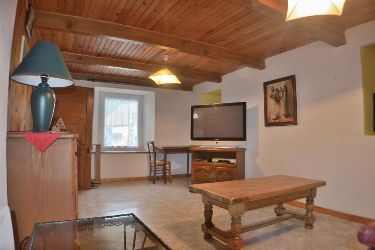 Maison composée de 2 appartements - GLERE - Photo 3