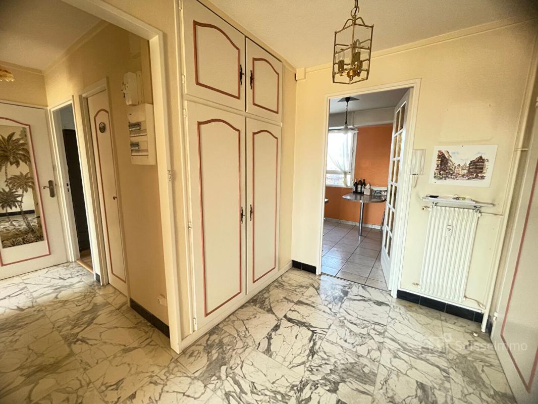 Appartement, T4  très lumineux avec balcon et garage - Photo 5