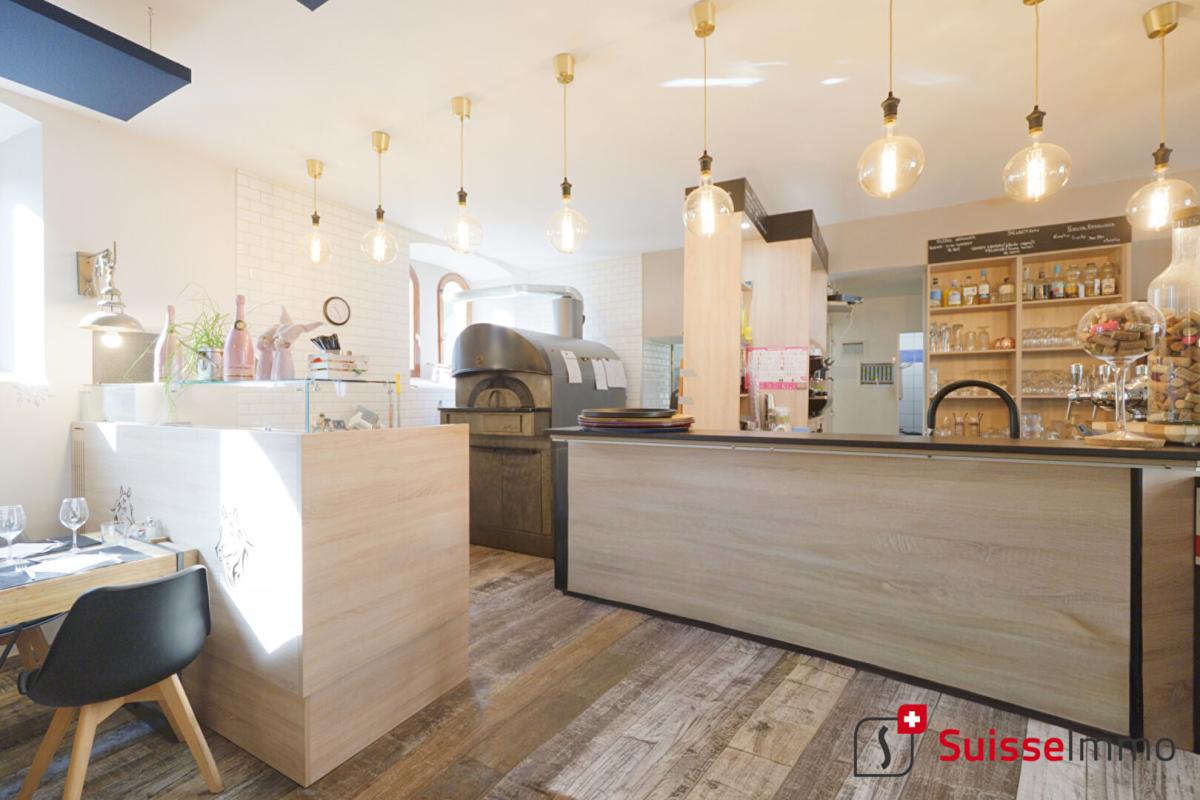 Murs + fonds restaurant + Licence 4 + appartement T5 - Photo 3