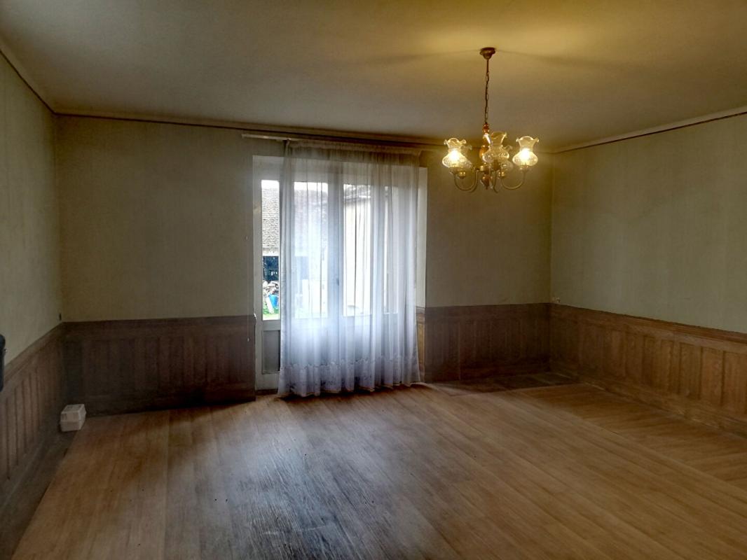 Maison de Village Anchenoncourt et Chazel 165 m2 avec terrain - Photo 5