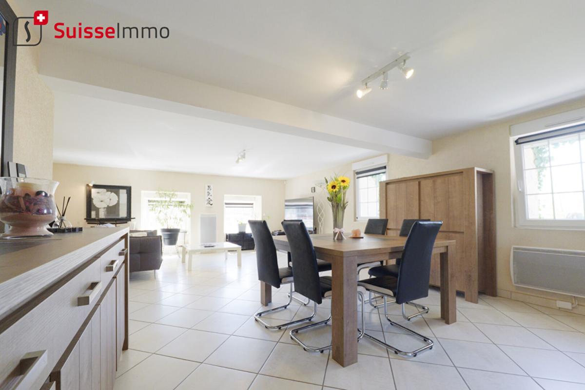 Appartement à vendre, 4 pièces, 83 m², Denney