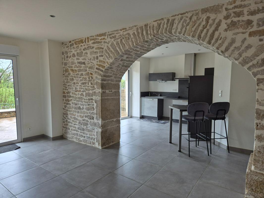 Ensemble de deux Maisons de Village 156 m2 sur 644 m2 de terrain - Photo 2