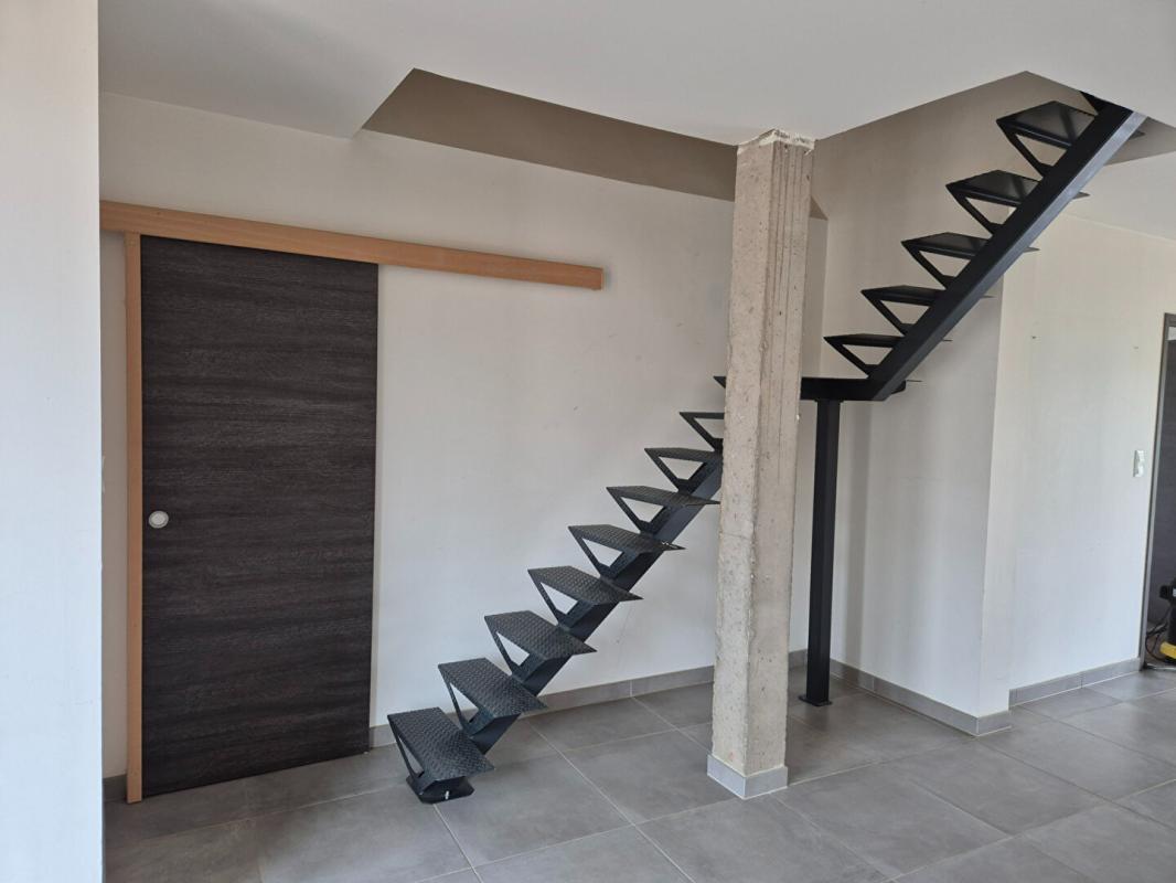 Ensemble de deux Maisons de Village 156 m2 sur 644 m2 de terrain - Photo 3