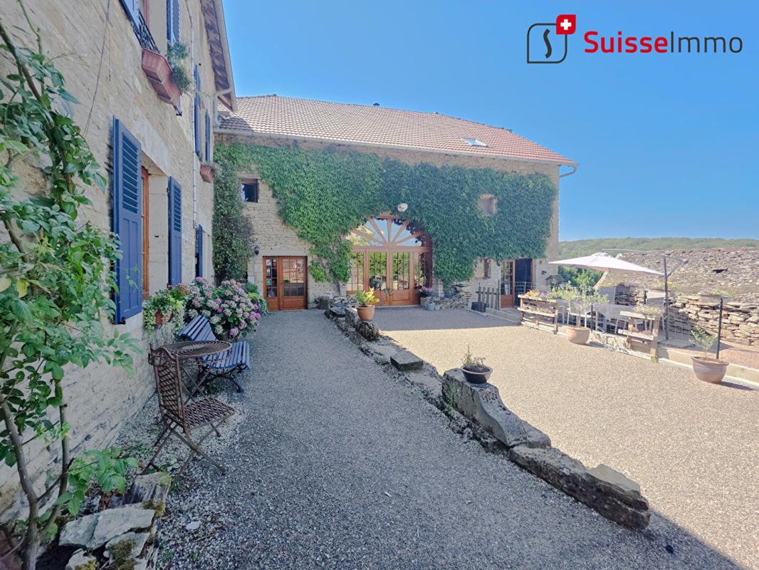 Maison à vendre, 13 pièces, 566 m², Colombotte